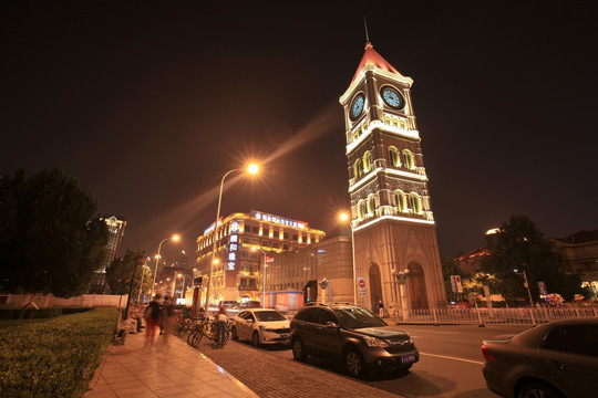 天津意式风情街钟楼夜景