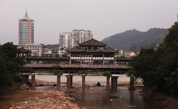 小桥流水 廊桥