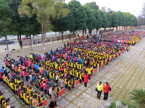 学校集会