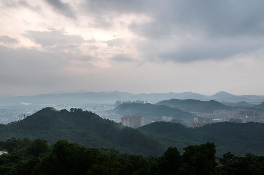 晨曦 云海 群山连绵 霞光万道