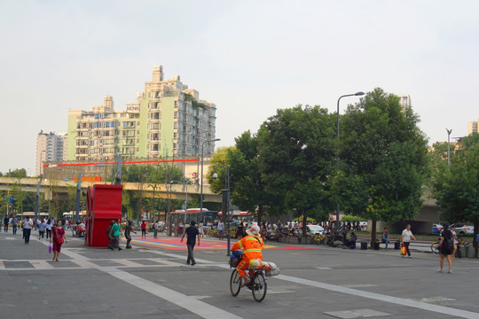 成都万达广场及周边城市风光