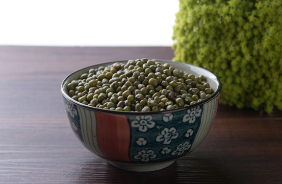 花碗绿小豆