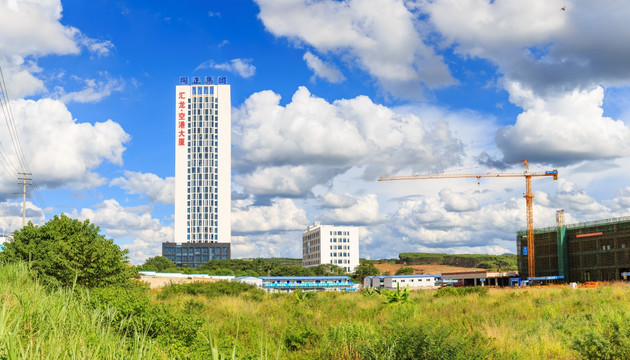 空港大厦