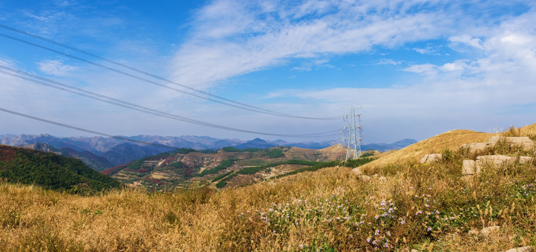 大山秋色