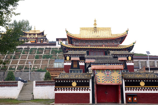藏区藏族寺院