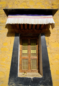 藏式建筑窗户