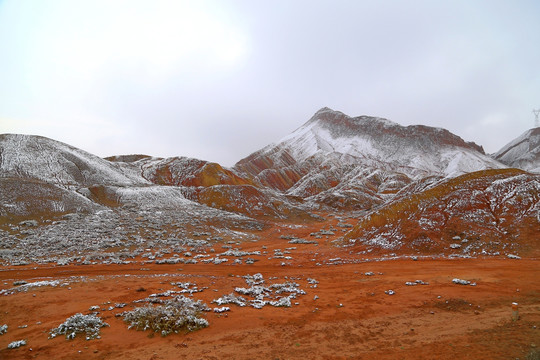 张掖七彩丹霞 雪景