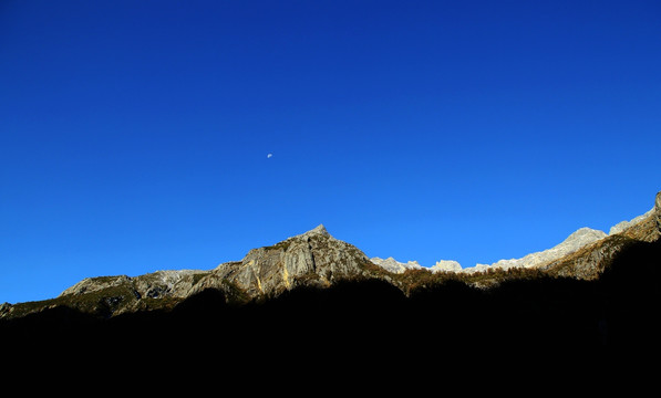 毕棚沟 雪山 山峰