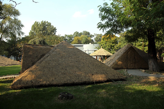 新乐遗址 半地穴原始建筑