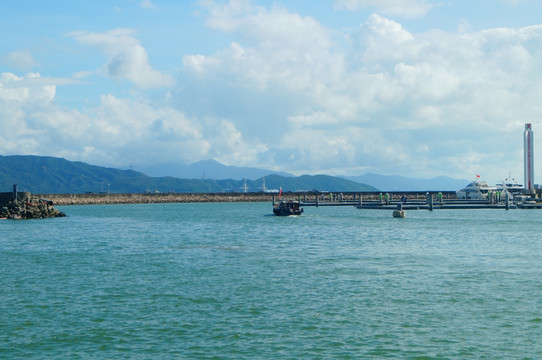 深圳蛇口海域风光