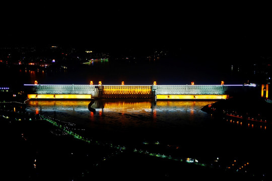 三峡大坝夜景