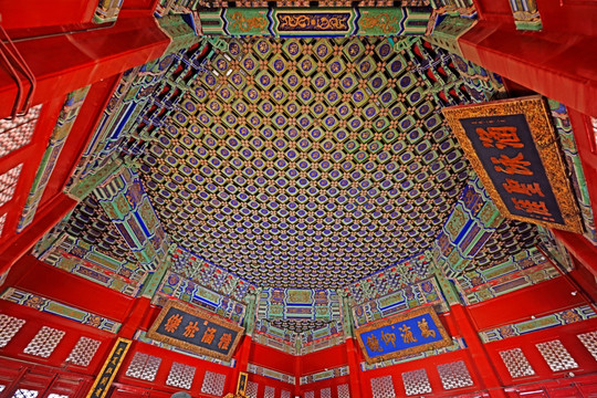 橫梁 屋梁 房梁 藻井 屋頂