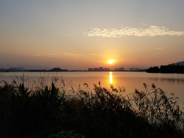 钱塘夕照