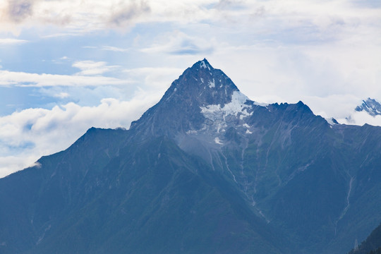 318川藏线雪山风光