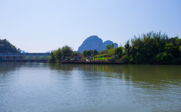 丹霞山 锦江 岩壁