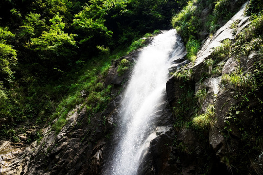 山泉 小瀑布 青山绿水