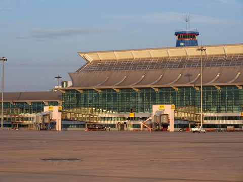 沈阳机场 T2航站楼
