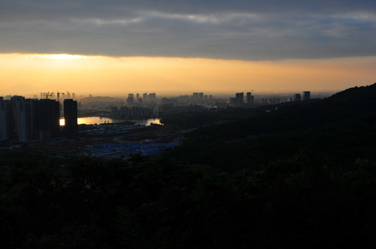 城市之光 夕阳正浓 瑰丽晚霞