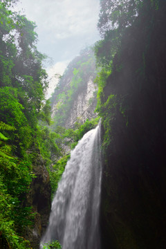 武隆龙水峡地缝 银河飞瀑