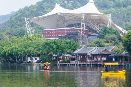 圓明新園湖景