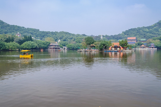 圓明新園湖景