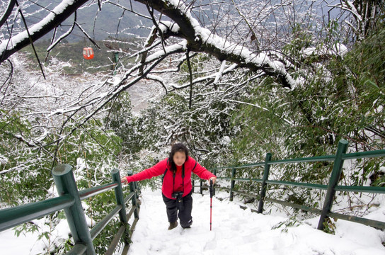 洪雅瓦屋山