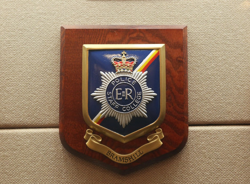 英国皇家警察警察学院纪念牌