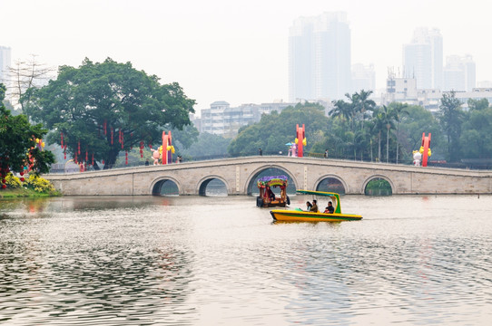 广州荔湾湖公园景观