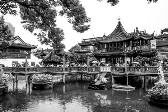 上海豫园黑白照片