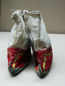 古代 女人鞋 缠足