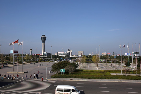 西安機場 停車場 樓前廣場