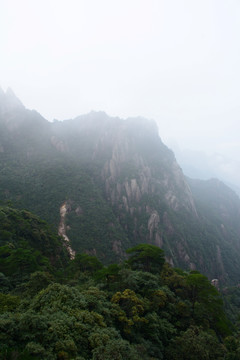 三清山风光摄影 雾中的三清山