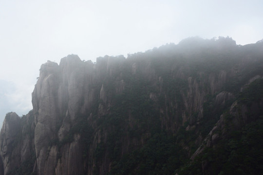 三清山风光摄影 雾中的三清山