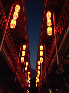 麗江