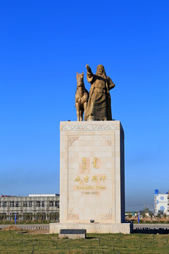 成吉思汗 塑像