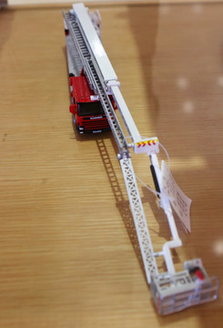 现代云梯消消防防车车模型