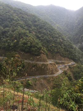 盘山路 盘山公路  自驾游