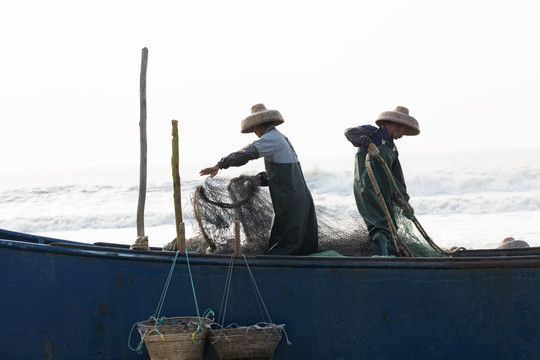 收网 渔民 捕鱼 打渔 渔船