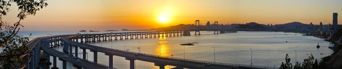 跨海大桥黄昏全景图