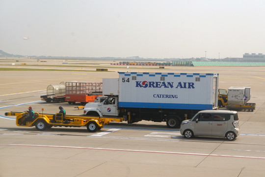 韩国仁川机场 特种车辆