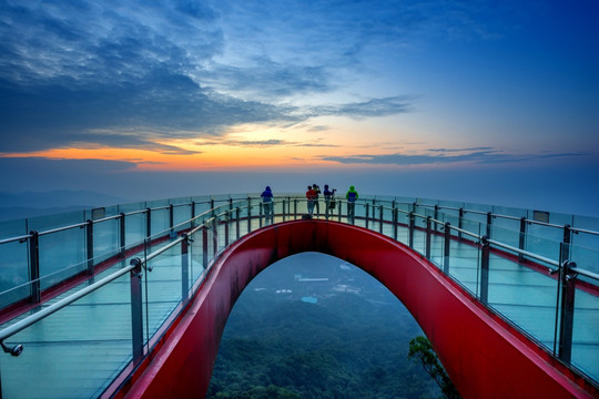 东部华侨城 登峰造极