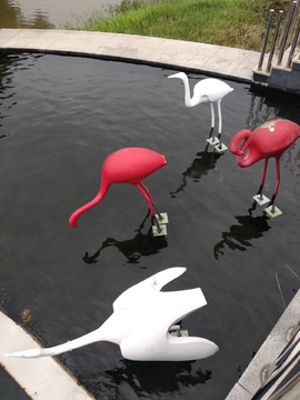 水池鹤雕塑