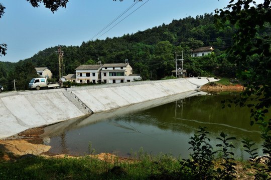 水库 堰塘