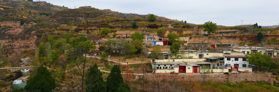 韩城桑树坪小山村