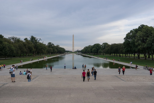 远眺华盛顿纪念碑