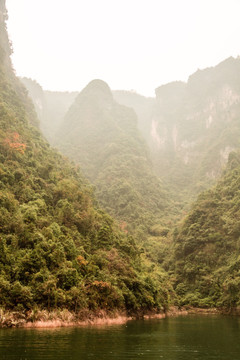 水墨远山