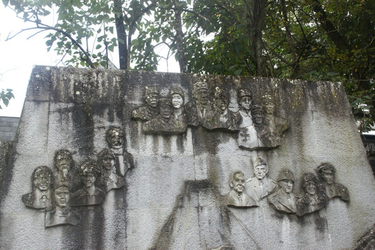 滇缅抗战雕塑