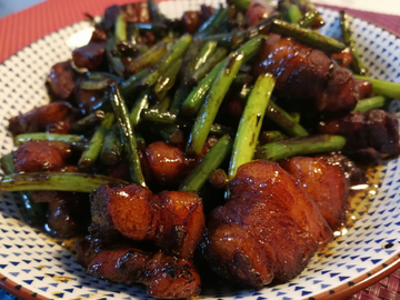 家常菜 蒜苔红烧肉 红烧肉