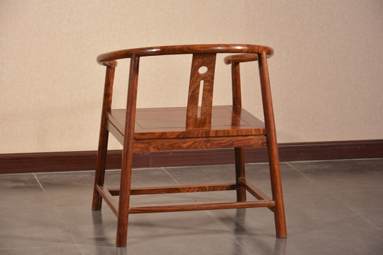 红木圈椅