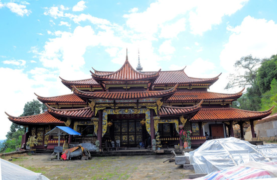 雷光佛迹寺